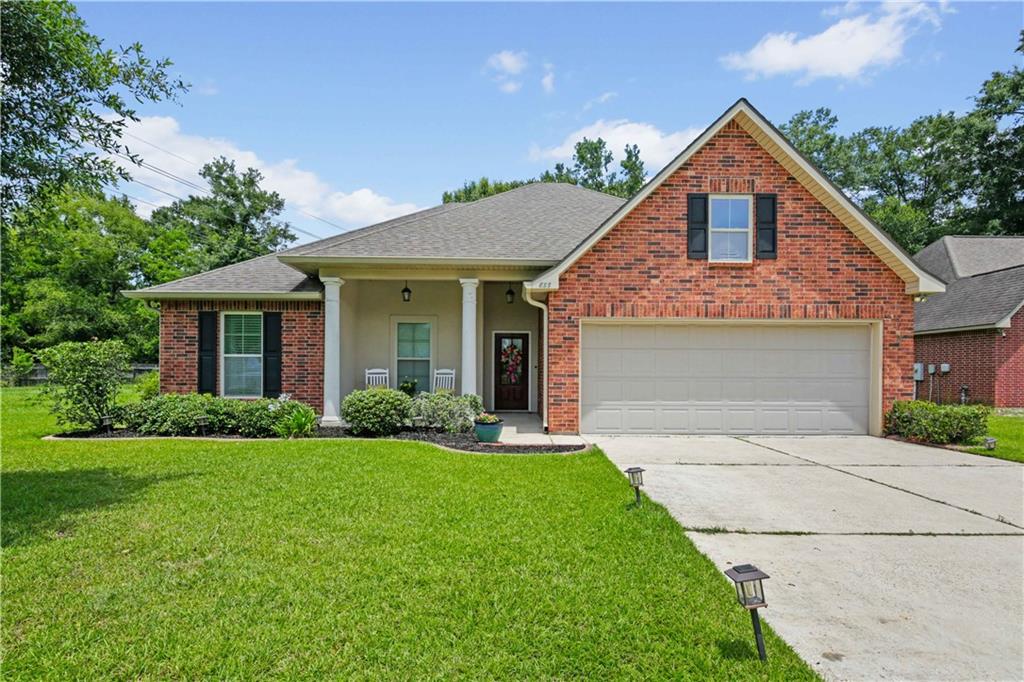 855 Woodsprings Court, Covington, Louisiana image 1