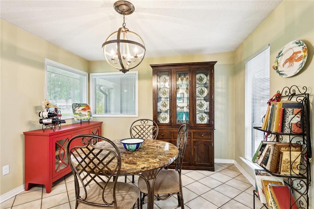 285 Oak Drive, Mandeville, Louisiana image 9