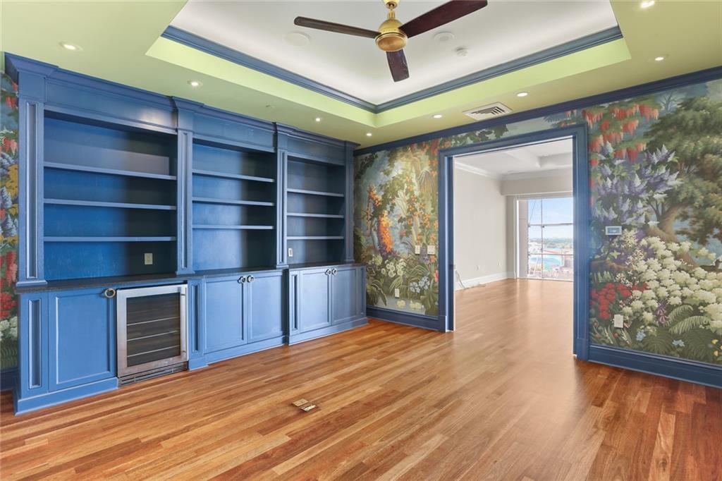 625 St Charles Avenue #PHD, New Orleans, Louisiana image 25