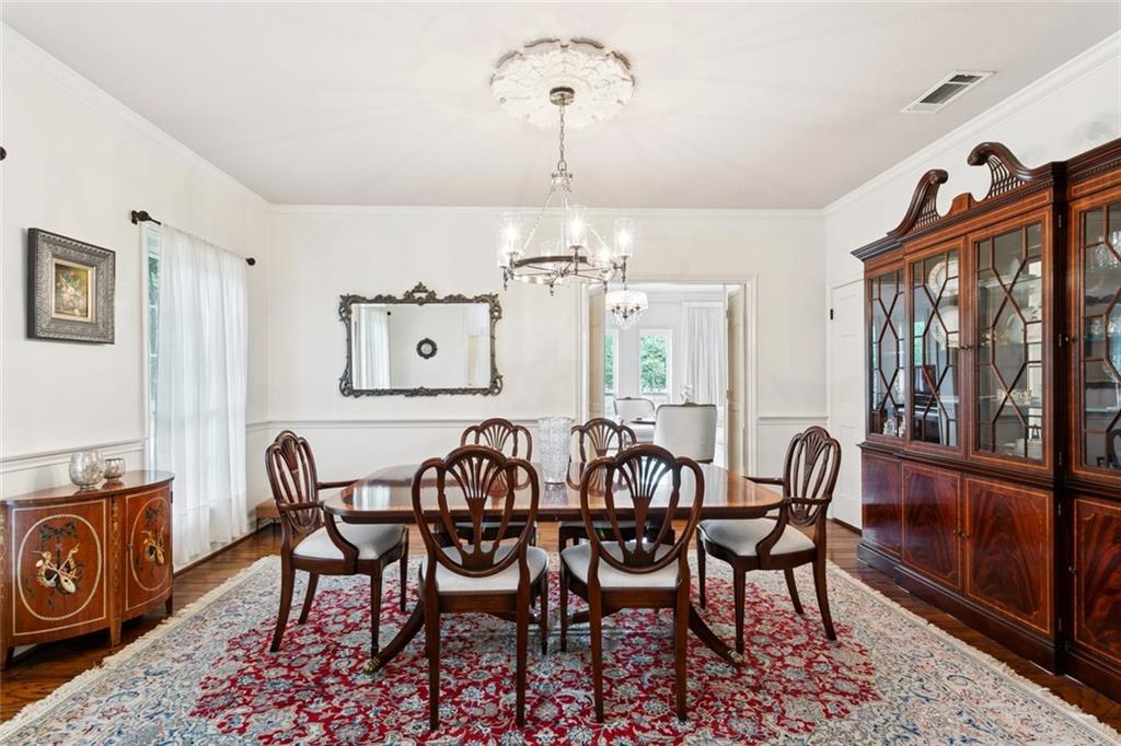 5018 St Charles Avenue, New Orleans, Louisiana image 5