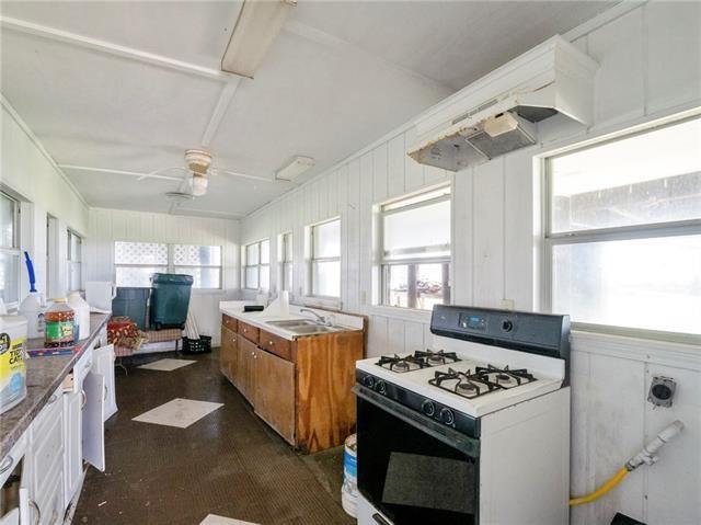 30 Clinton Drive, New Orleans, Louisiana image 17