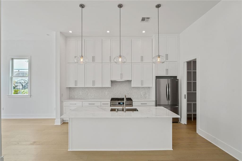 5310 Laurel Street, New Orleans, Louisiana image 6