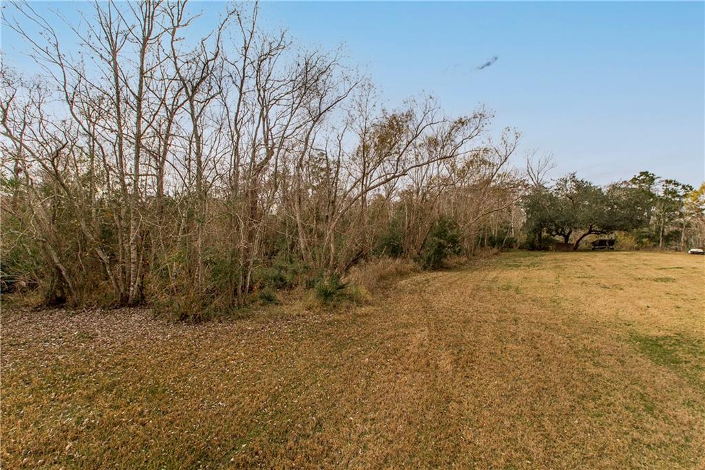510 Cedar Street, Madisonville, Louisiana image 5