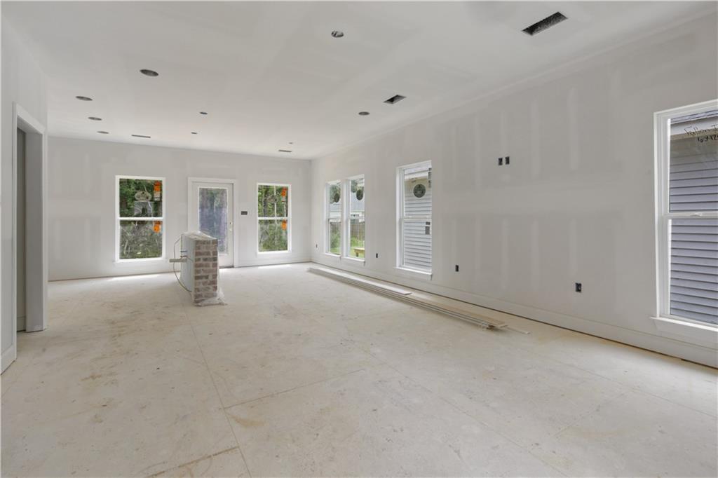 60420 Aqua Street, Lacombe, Louisiana image 2