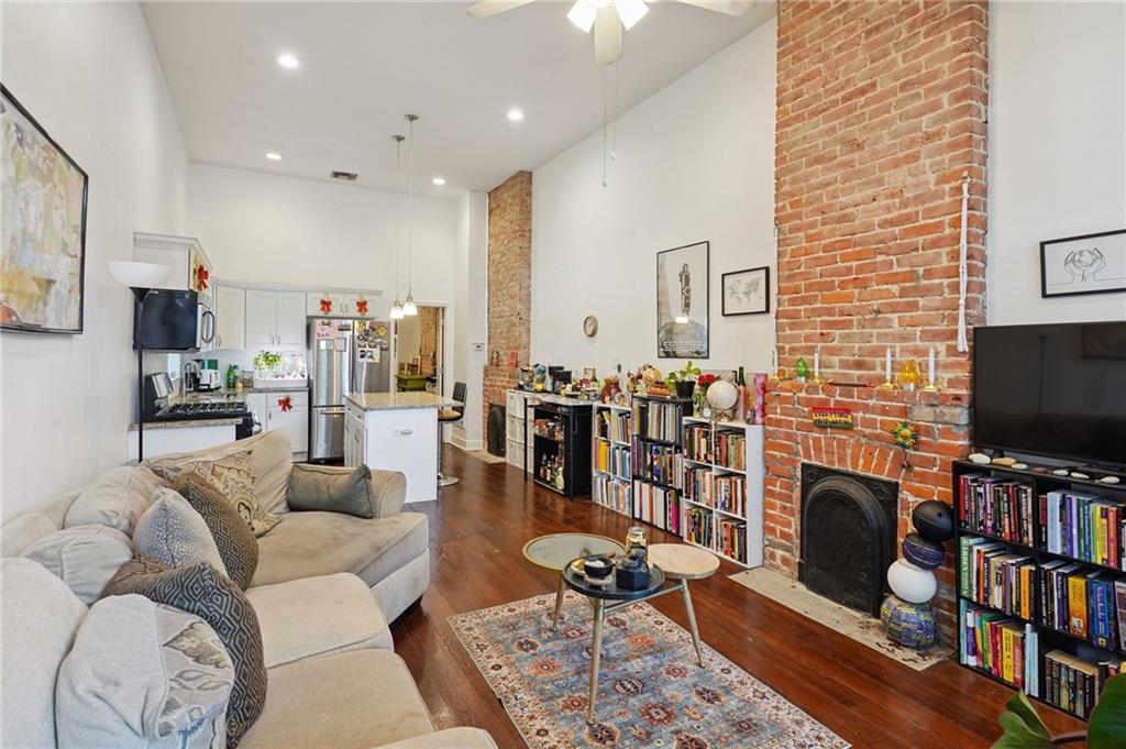 2328 30 Bienville Street, New Orleans, Louisiana image 4
