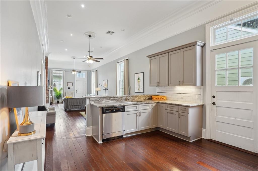 1529 St Philip Street, New Orleans, Louisiana image 9