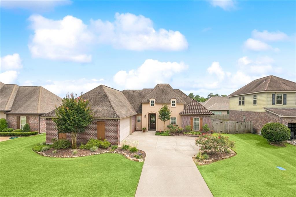 830 Capistrano Court, Covington, Louisiana image 2