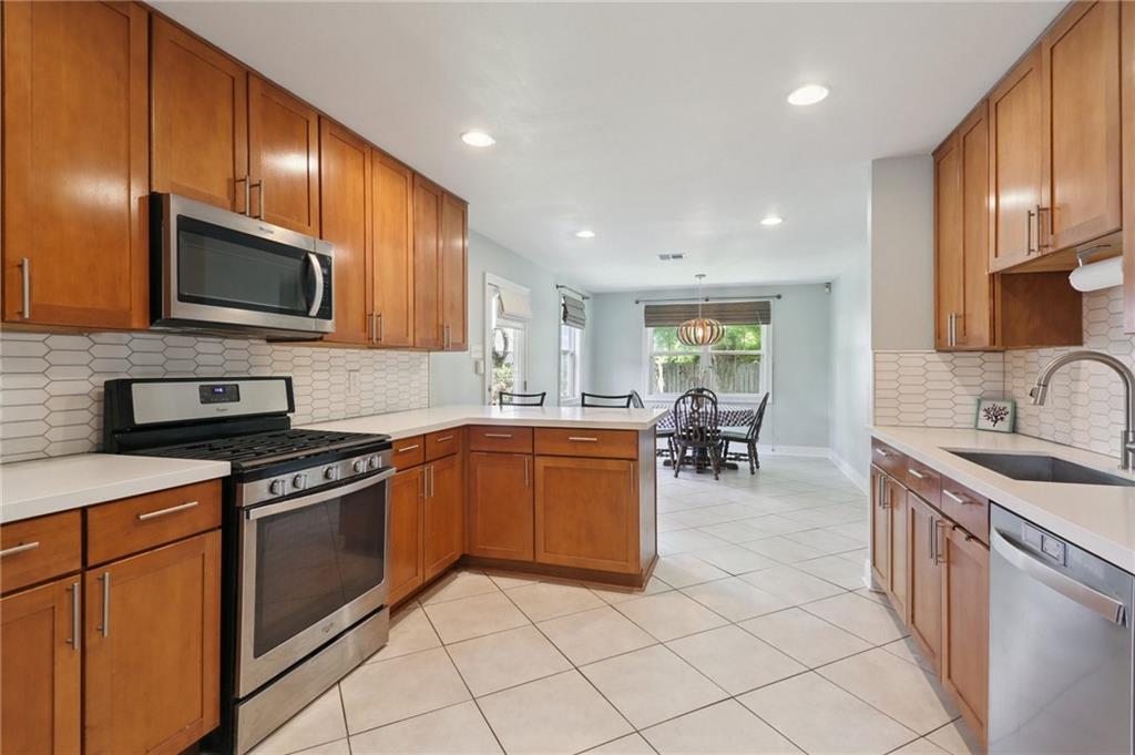 528 Carrollton Avenue, Metairie, Louisiana image 4