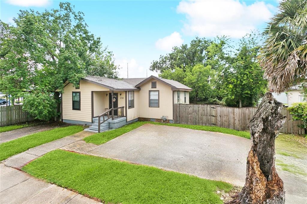 4318 Plum Orchard Street, New Orleans, Louisiana image 2