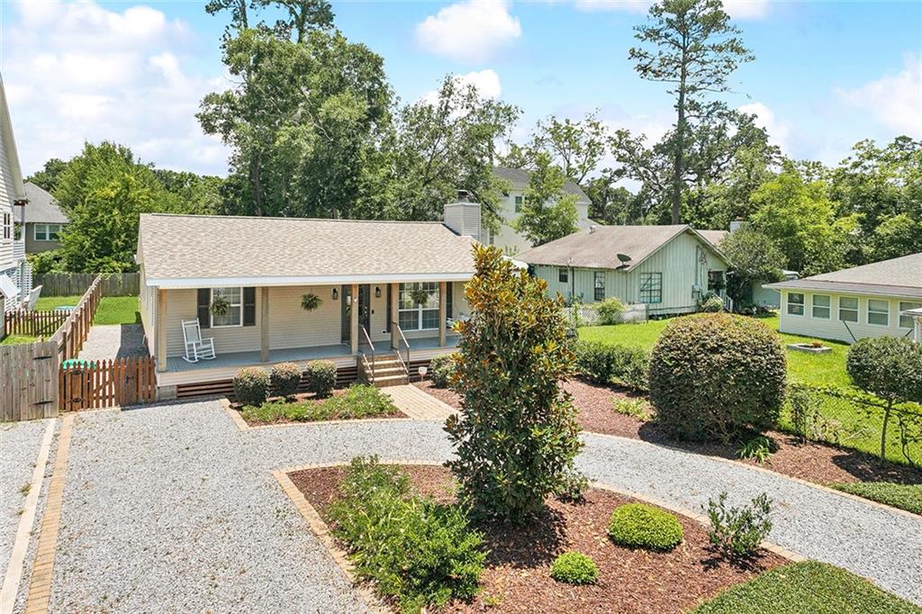 319 Depre Street, Mandeville, Louisiana image 2