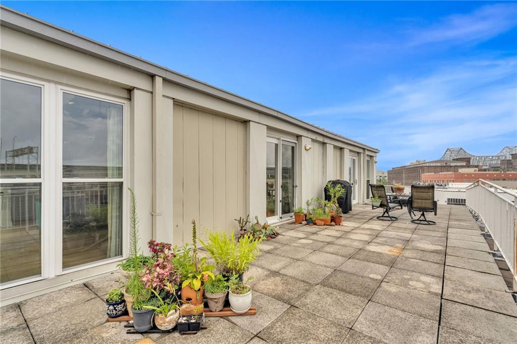 920 Poeyfarre Street #PH18, New Orleans, Louisiana image 19