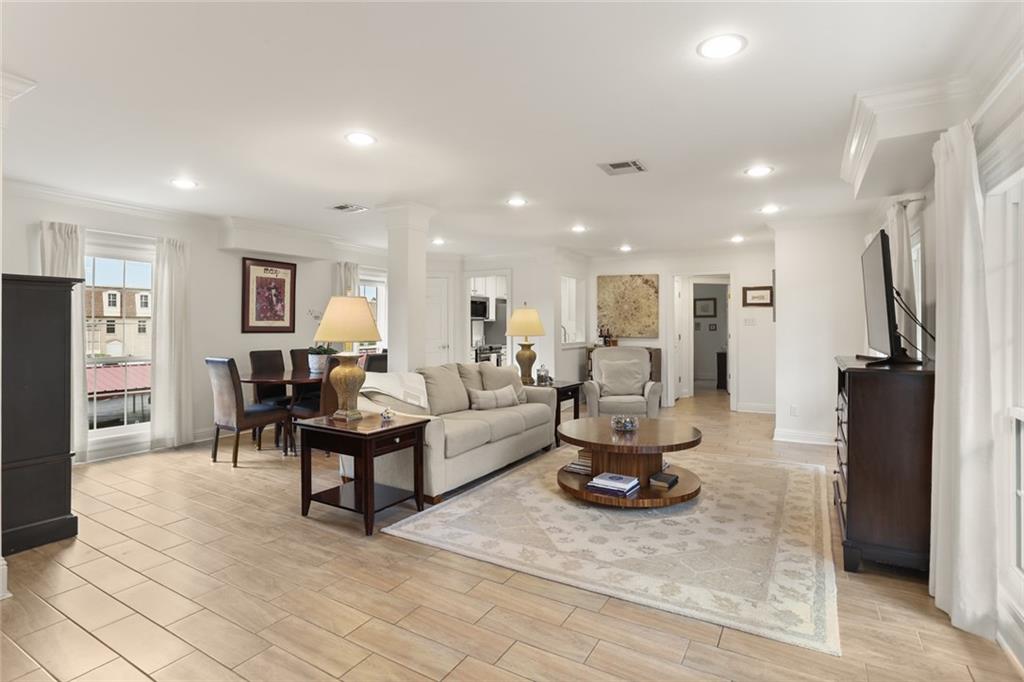 2521 Metairie Lawn Drive #214, Metairie, Louisiana image 3