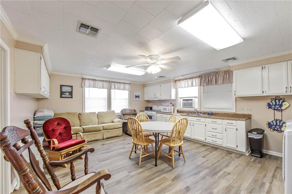 7479 Edgewater Drive, Chauvin, Louisiana image 5