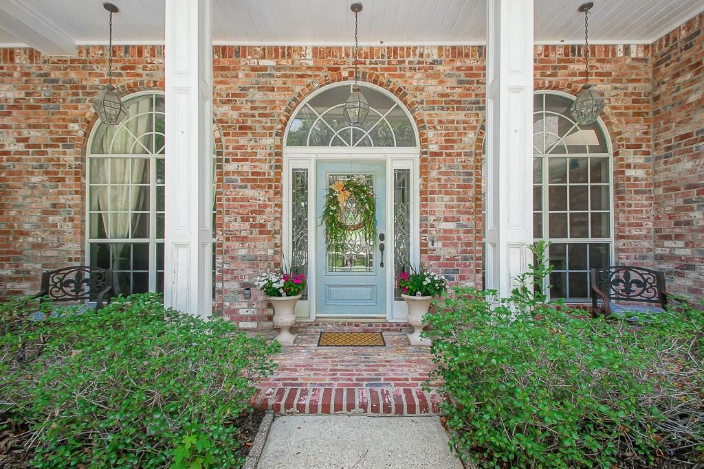 10 Colony Trail Drive, Mandeville, Louisiana image 3