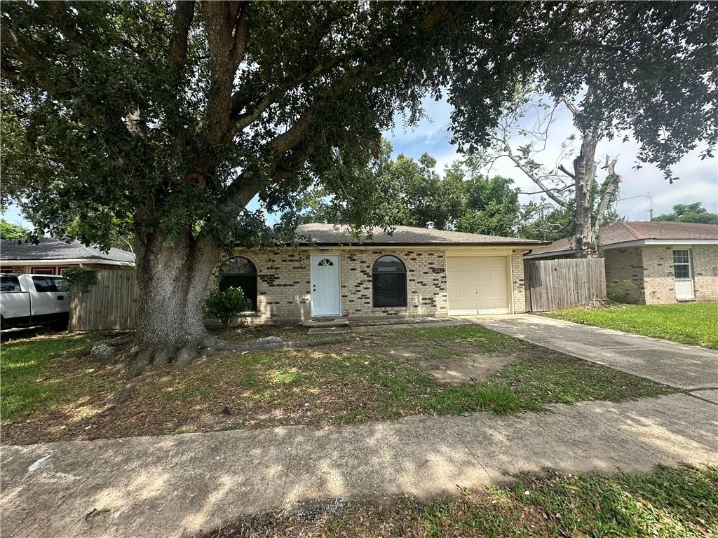 2012 S Sugar Ridge Road, La Place, Louisiana image 1