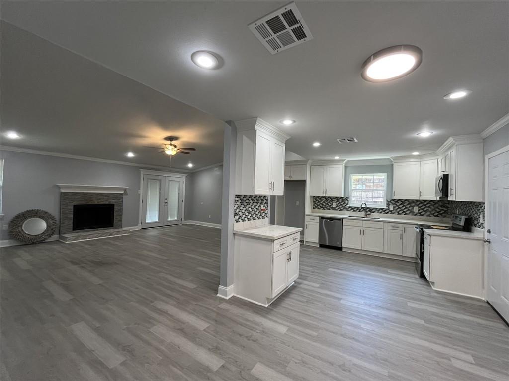 2445 Tattersall Drive, Harvey, Louisiana image 2