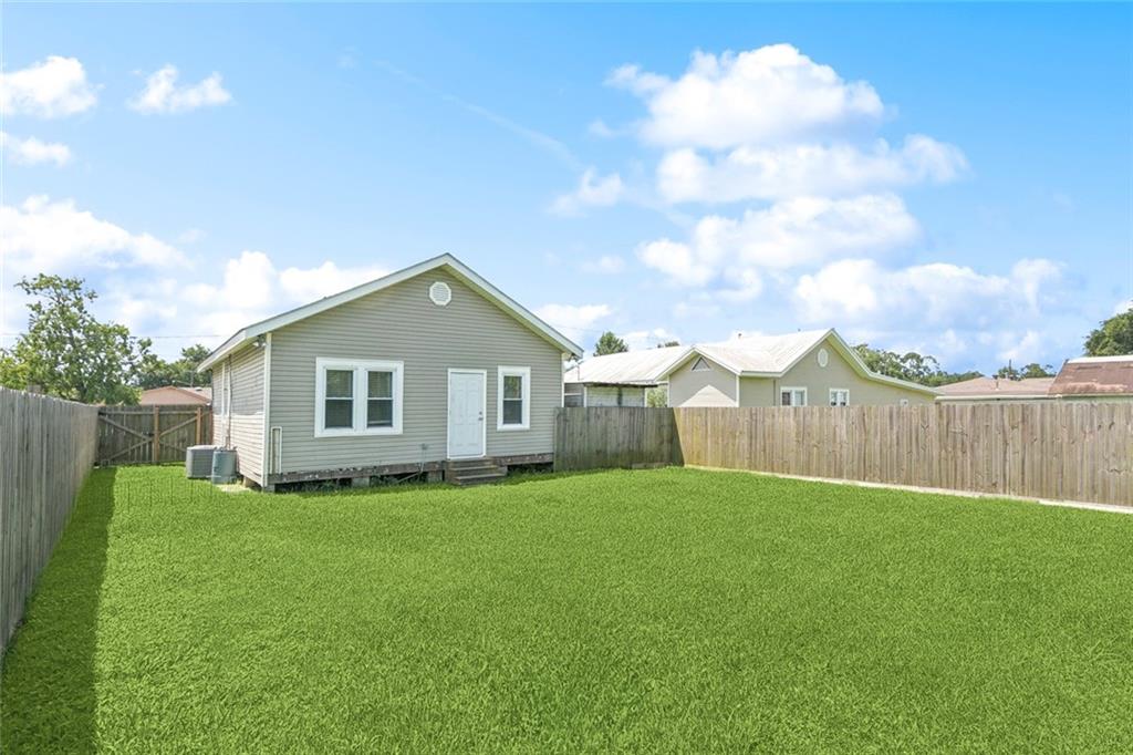112 Saint Charles Place, Hahnville, Louisiana image 15