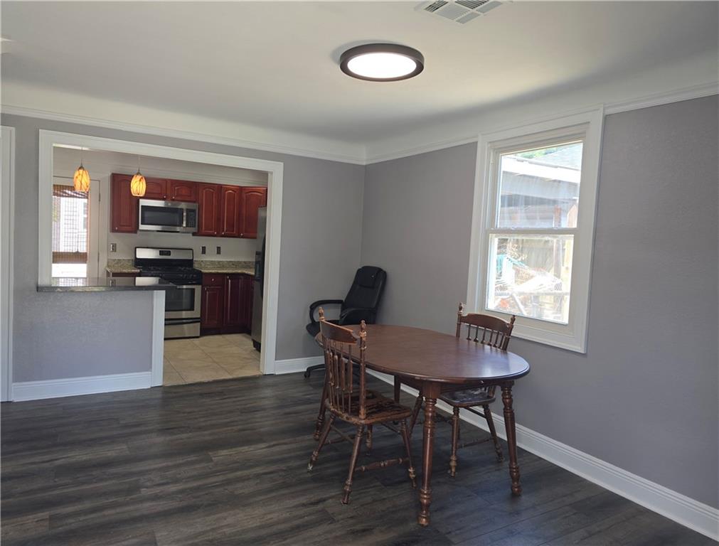 557 Grove Avenue, Harahan, Louisiana image 4