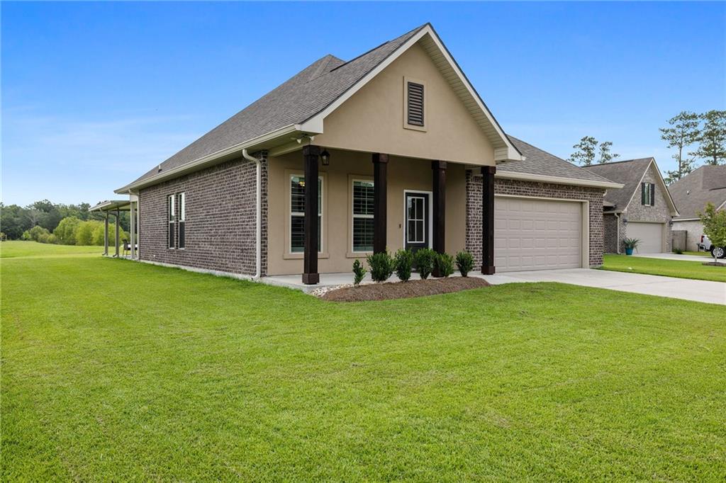 42016 Wood Avenue, Ponchatoula, Louisiana image 2
