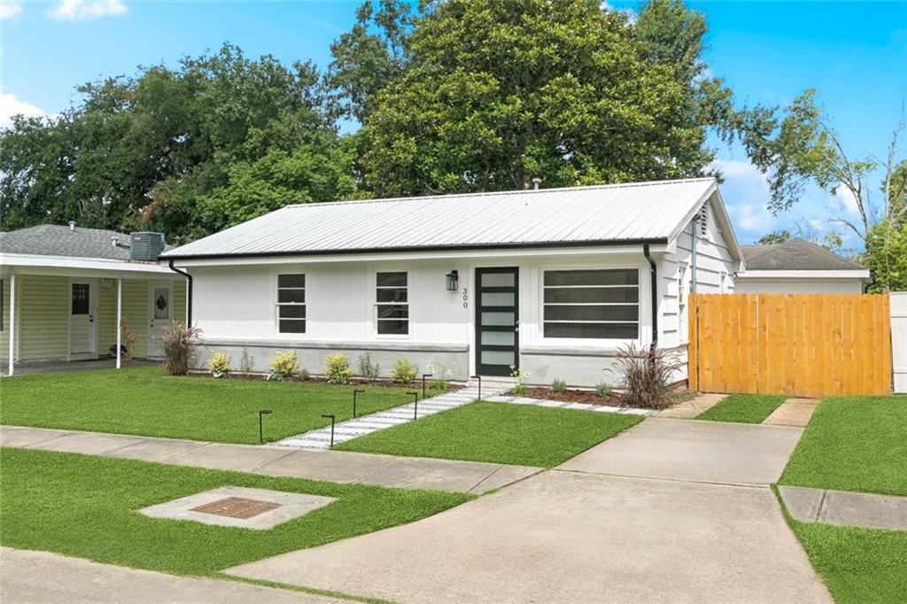300 Florida Street, River Ridge, Louisiana image 2