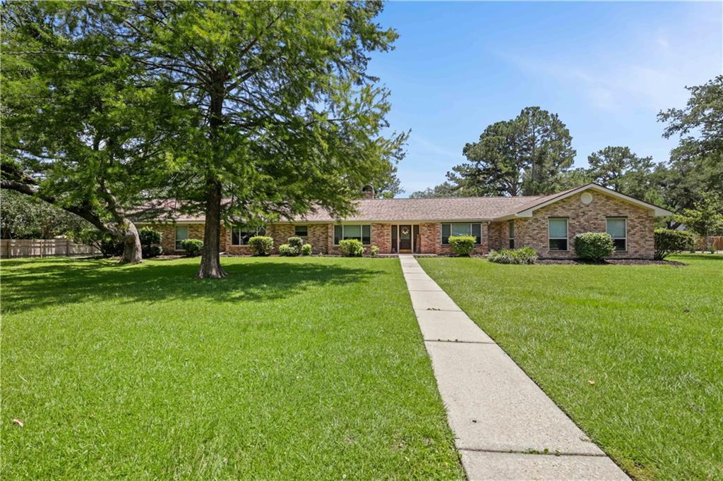 128 Rue Charlemagne Drive, Slidell, Louisiana image 1