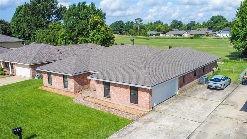 2137 Carmel Valley Drive, La Place, Louisiana image 2
