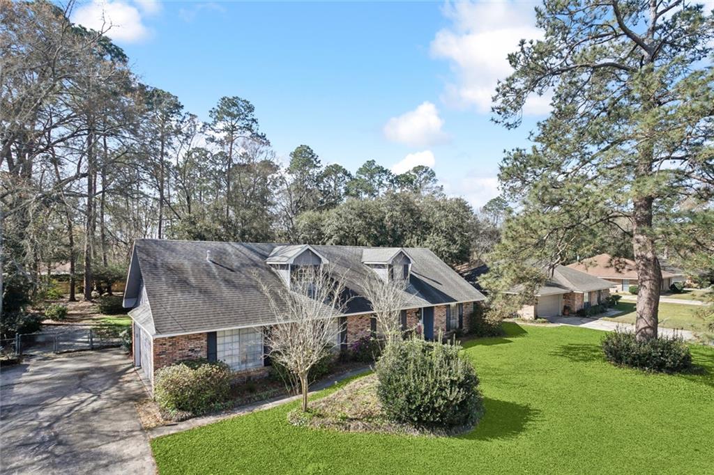 327 Landon Drive, Slidell, Louisiana image 2
