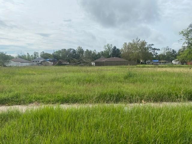 2605 Reunion Drive, Violet, Louisiana image 1
