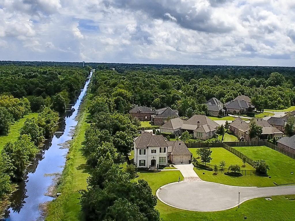 207 Cypress Crossing Drive, Belle Chasse, Louisiana image 12