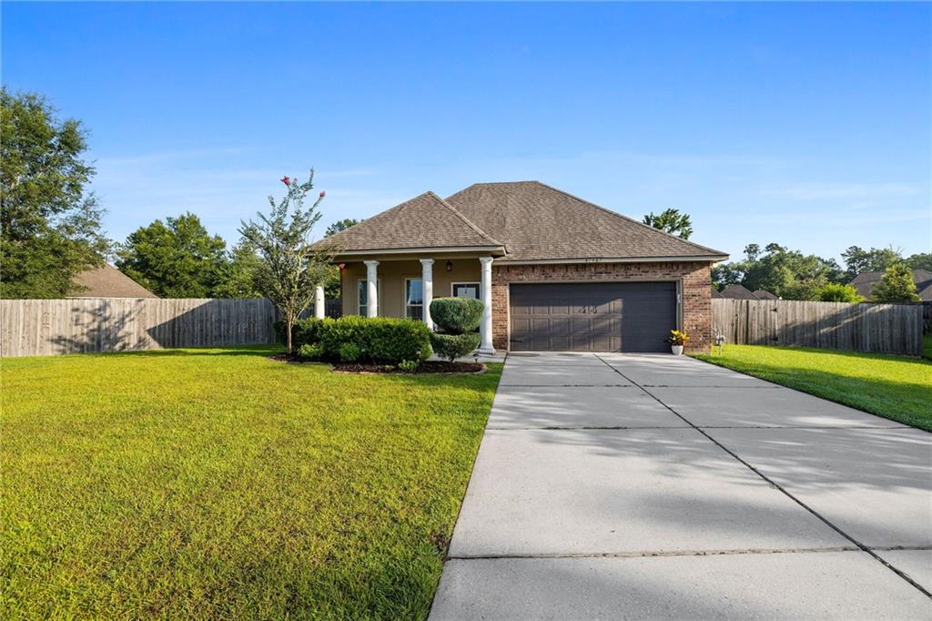 42467 Harlan Place, Ponchatoula, Louisiana image 1