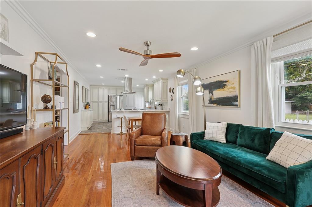 901 Ridgelake Drive, Metairie, Louisiana image 5