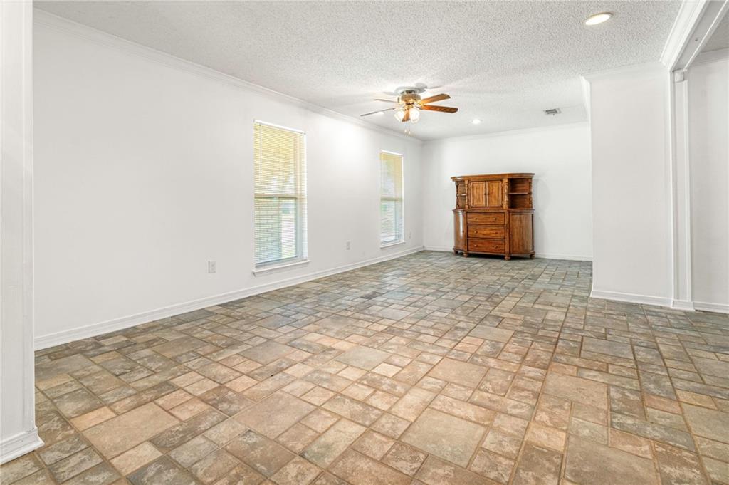 2138 Colombo Drive, Harvey, Louisiana image 9
