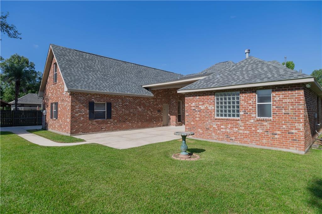 319 Red Maple Drive, Mandeville, Louisiana image 29