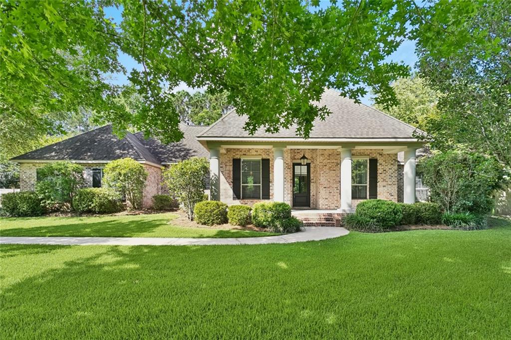 217 Sap Berry Drive, Madisonville, Louisiana image 1