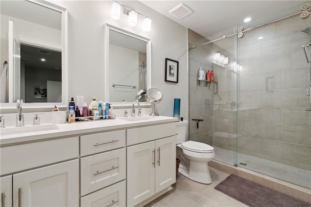 731 St Charles Avenue #310, New Orleans, Louisiana image 13