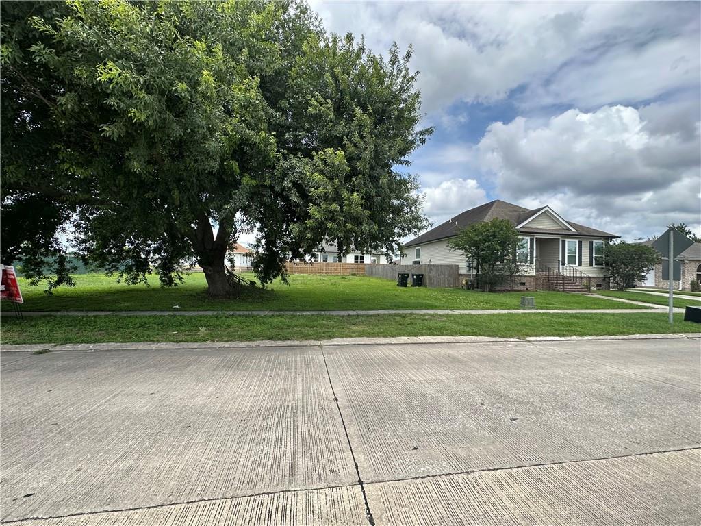 8517 Patricia Street, Chalmette, Louisiana image 1