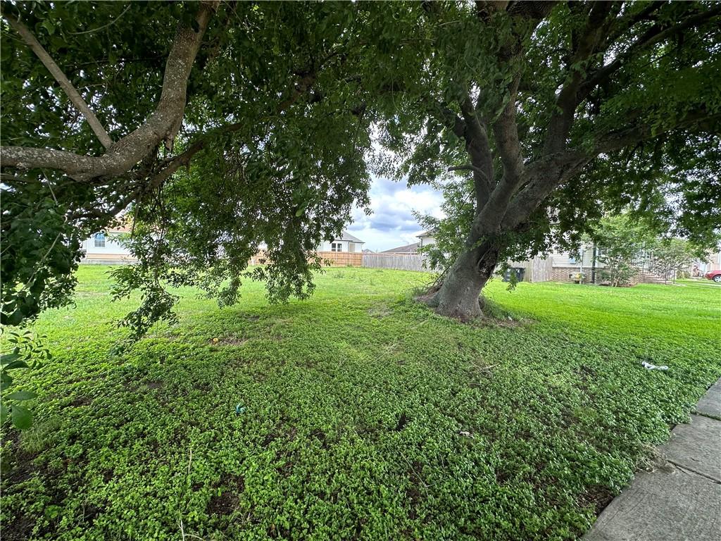 8517 Patricia Street, Chalmette, Louisiana image 3