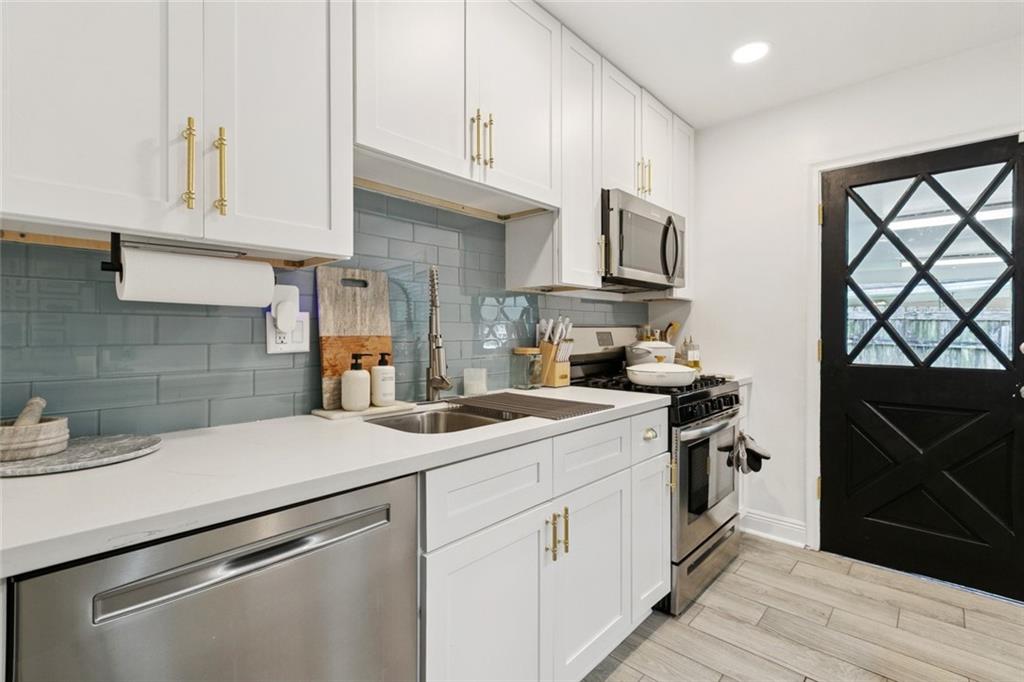 2900 Somerset Drive, New Orleans, Louisiana image 8