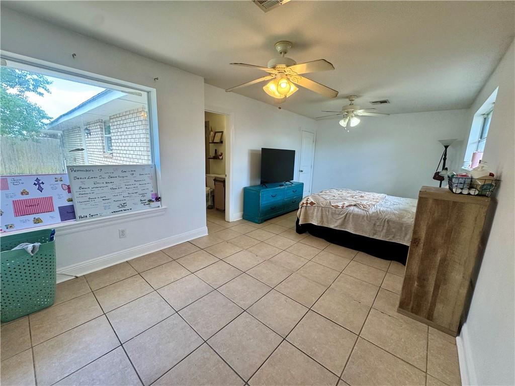 3509 Decomine Drive, Chalmette, Louisiana image 18