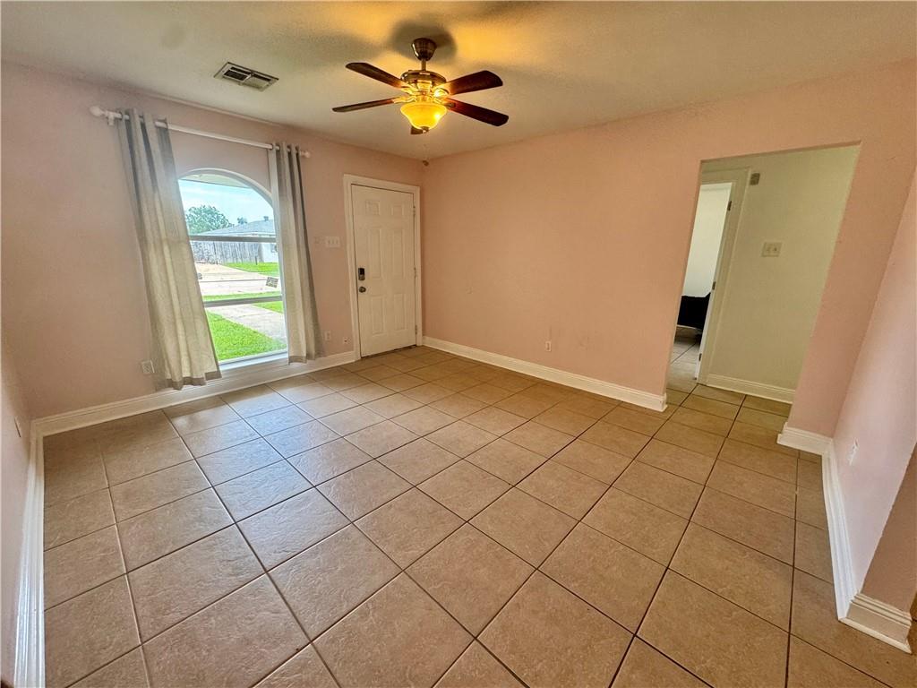 3509 Decomine Drive, Chalmette, Louisiana image 6