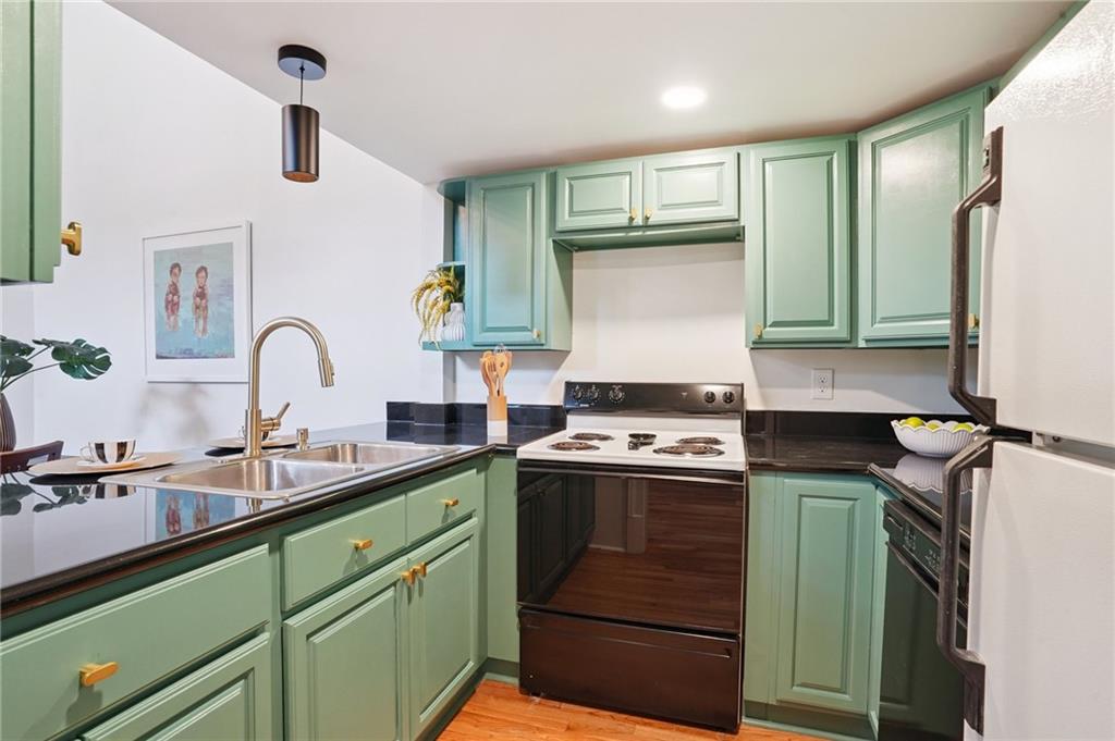 1303 Burgundy Street #3, New Orleans, Louisiana image 10