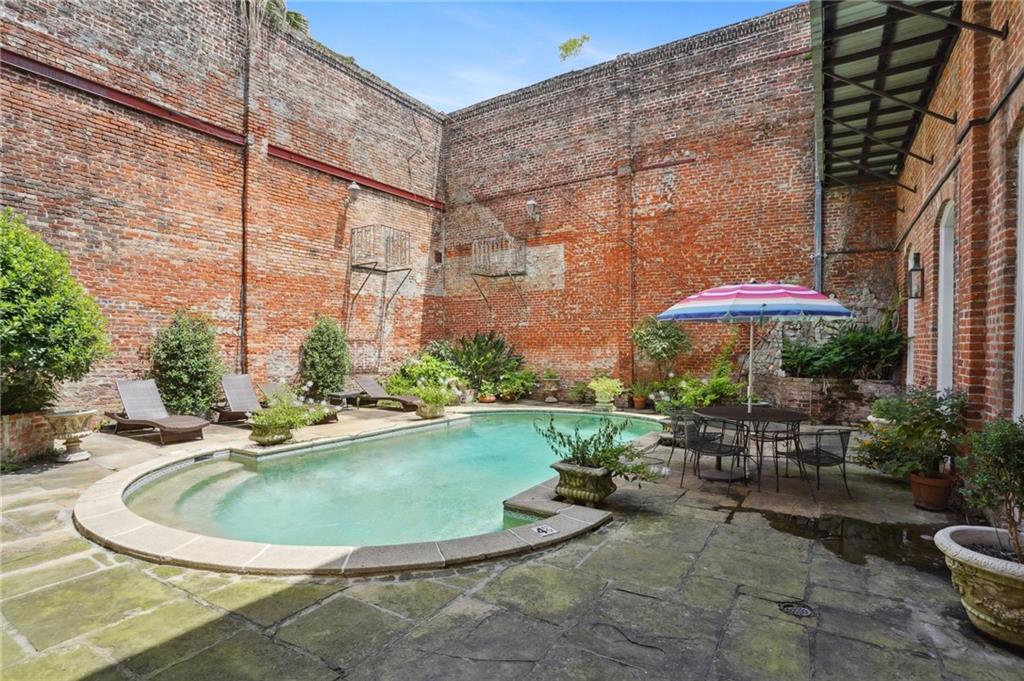 1303 Burgundy Street #3, New Orleans, Louisiana image 17