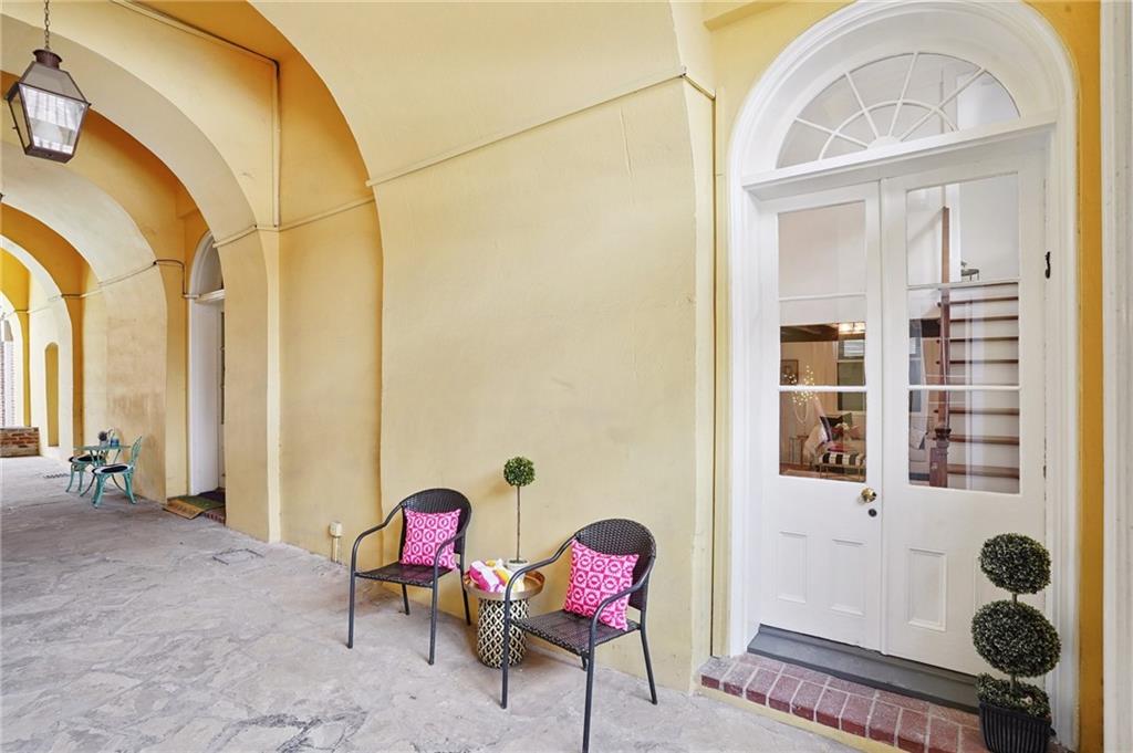 1303 Burgundy Street #3, New Orleans, Louisiana image 3