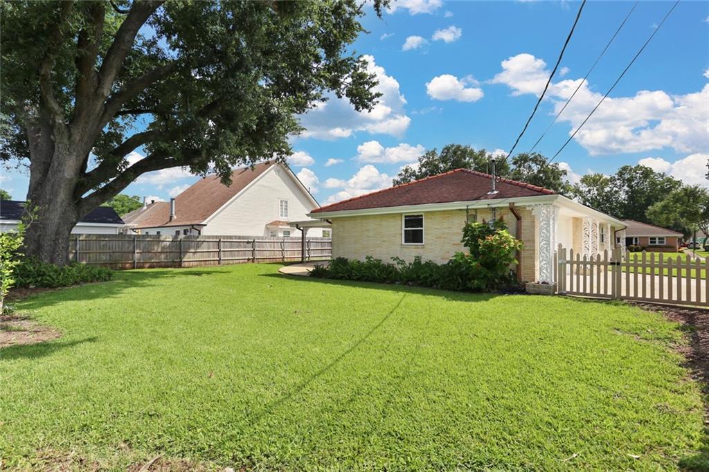 40 Holly Drive, Gretna, Louisiana image 16