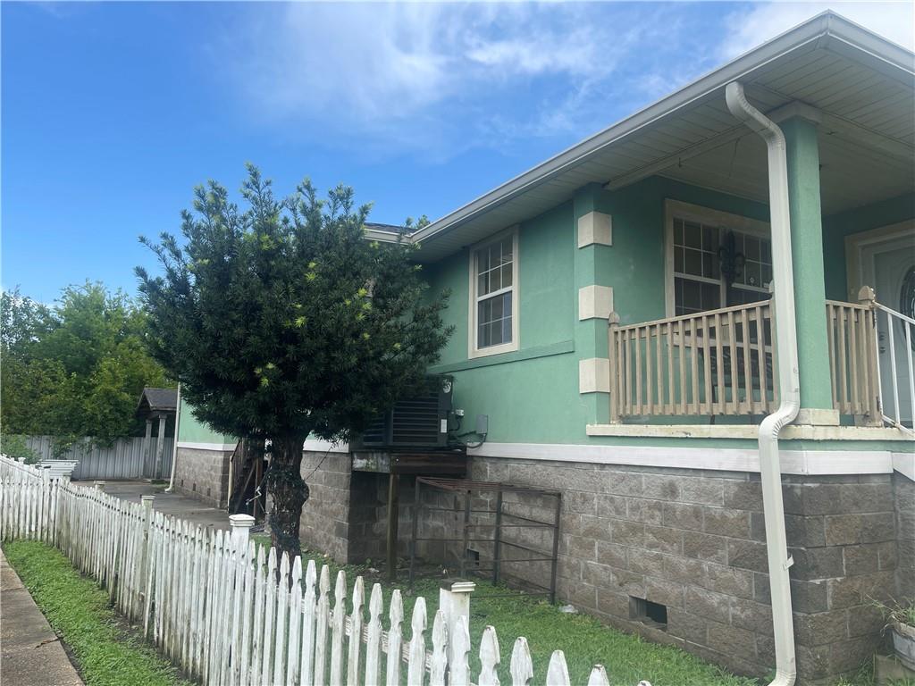 5901 N Derbigny Street, New Orleans, Louisiana image 4