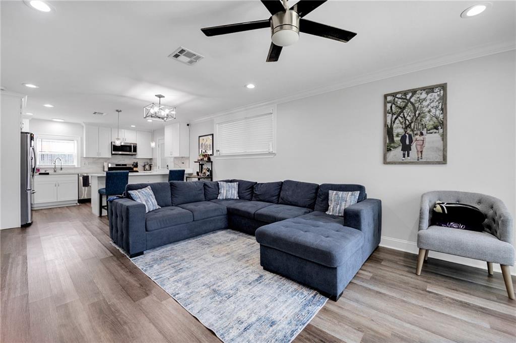 813 Cynthia Avenue, Metairie, Louisiana image 2