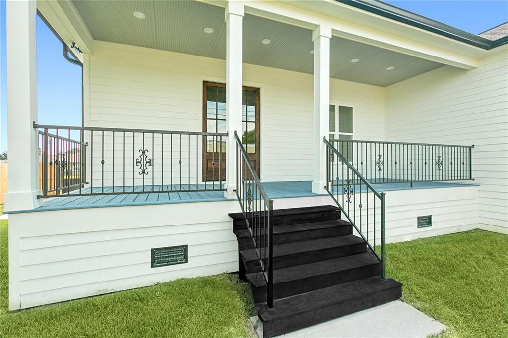 200 Perrin Drive, Arabi, Louisiana image 26
