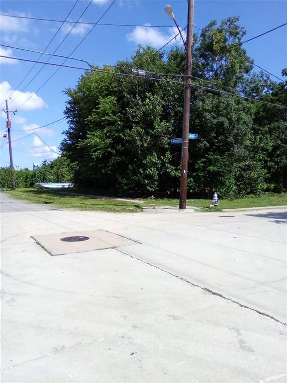 2401 Lamanche Street, New Orleans, Louisiana image 1
