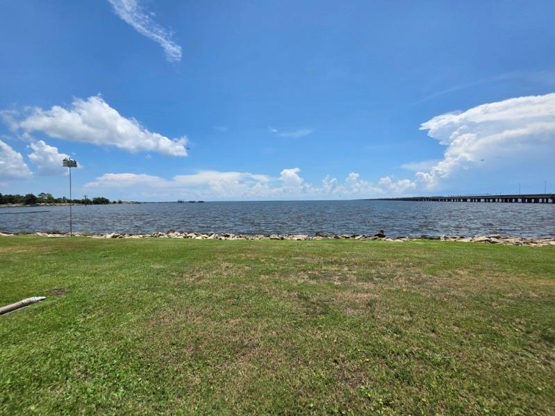 403 Mariners Island # 2C, Mandeville, Louisiana image 11