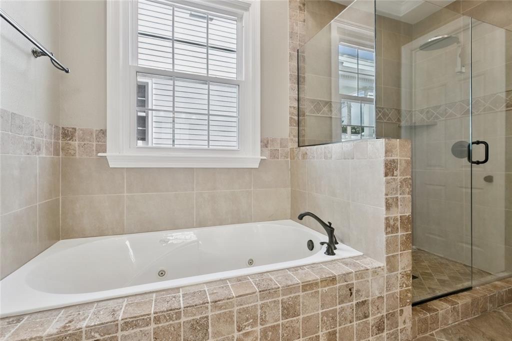1633 First Street #201, New Orleans, Louisiana image 11